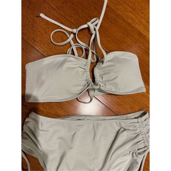 Victoria’s Secret Metallic Winter Ice Blue Bikini Set Top S, Bottom Sz M - Picture 6 of 10